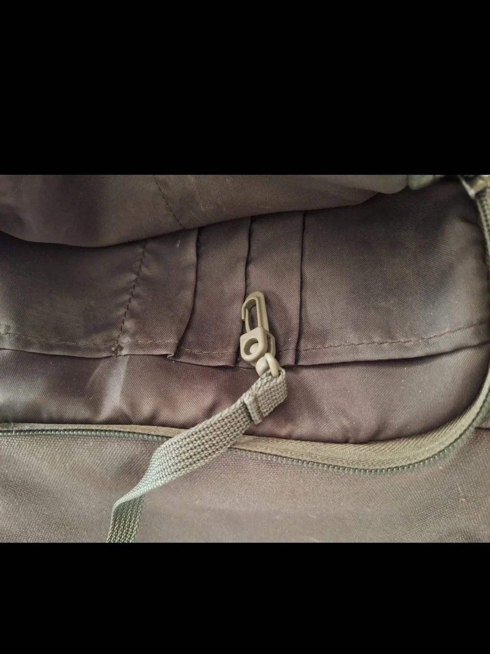 Brevite The Jumper Camera Backpack Pine Green 18L Laptop Photography Travel Bag